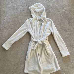 Ugg Robe